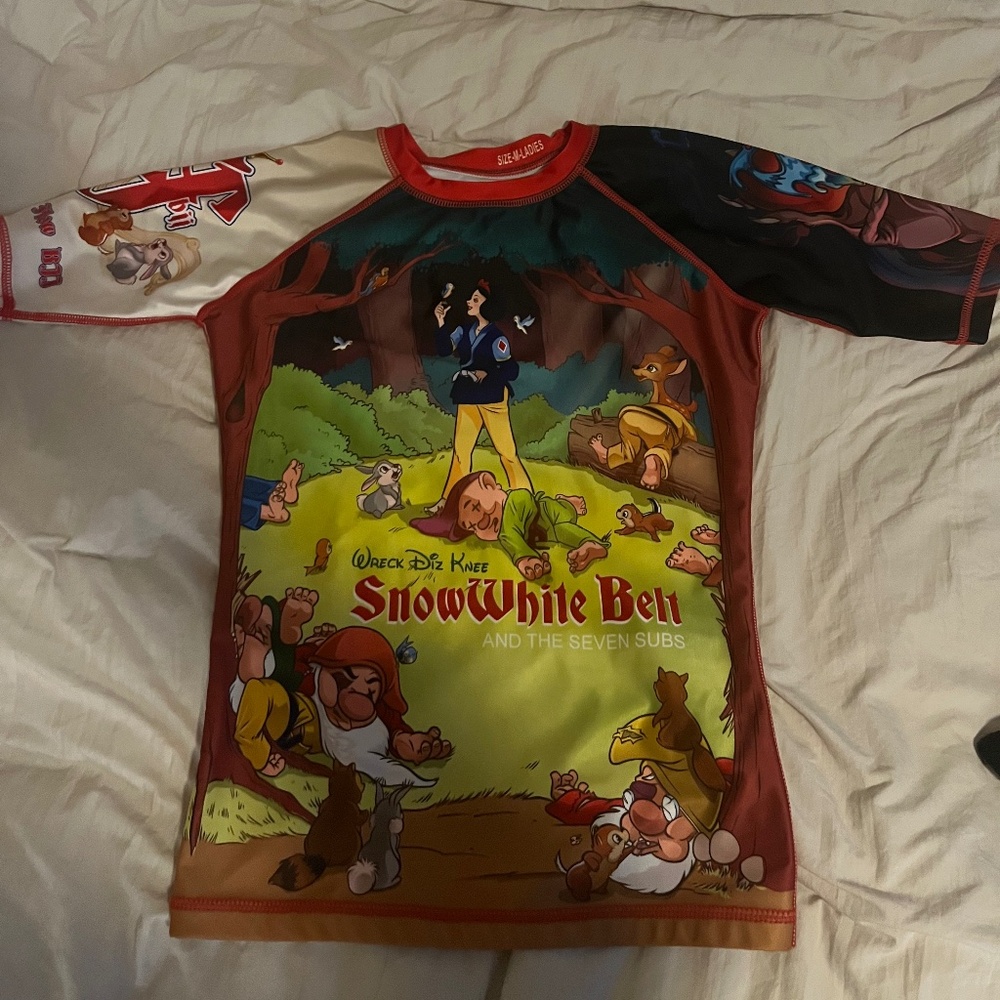 Snow White rash guard